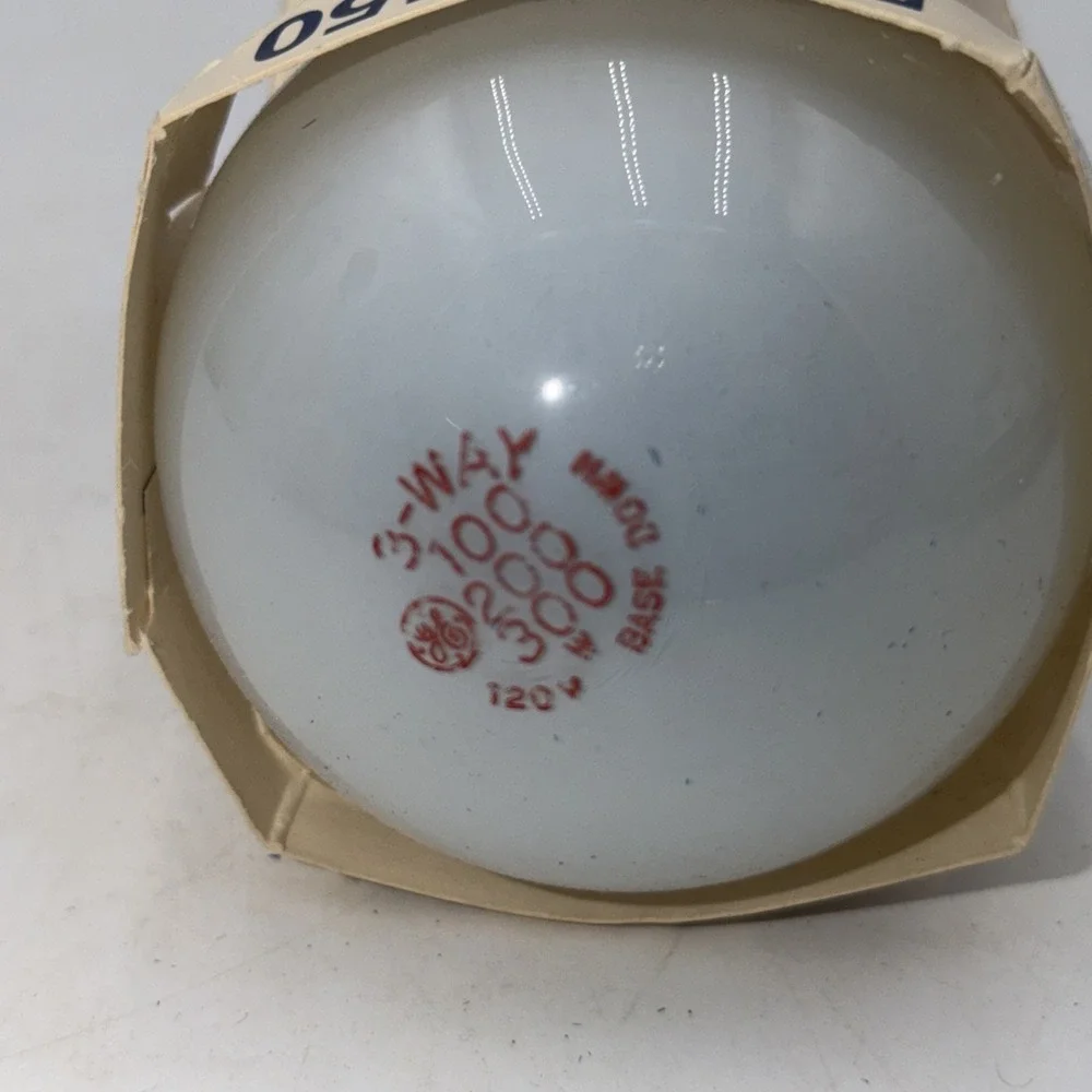 GE Soft White 3-Way Bulb Mogul Base 100-200-300W New Old Stock